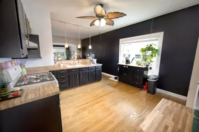 3825 S 84th St, Milwaukee, WI 53228 - Photo 8