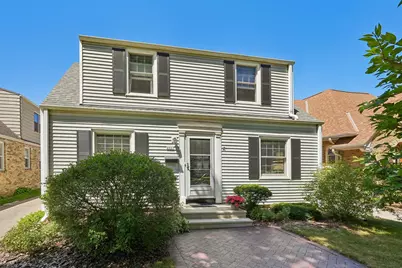 4907 N Idlewild Ave, Whitefish Bay, WI 53217 - Photo 1