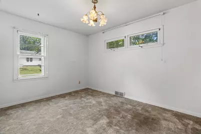 434 E Ogden St, Jefferson, WI 53549 - Photo 12