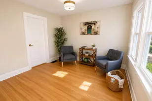 4937 N Hollywood Ave, Whitefish Bay, WI 53217 - Photo 6