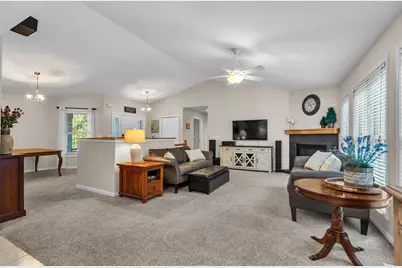 N3237  Robin Rd, Geneva, WI 53147 - Photo 14