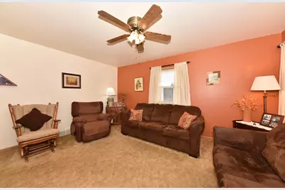 5659 N 69th St, Milwaukee, WI 53218 - Photo 8