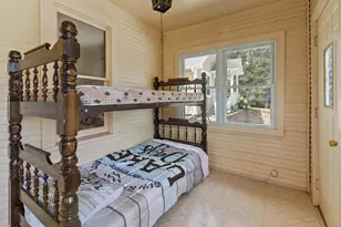 3404 Fischer Dr, Burlington, WI 53105 - Photo 6