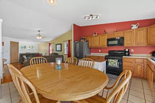 9921 271st Ave, Salem, WI 53179 - Photo 6