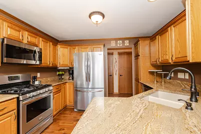 N60W24632  Lynette Pass, Sussex, WI 53089 - Photo 12
