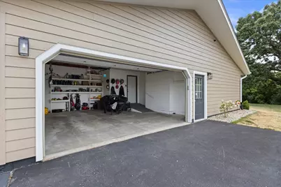 3025  South Rd, Lyons, WI 53147 - Photo 38