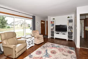 4655 N 69th St, Milwaukee, WI 53218 - Photo 8