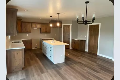 3422  Horton St, Holmen, WI 54636 - Photo 2