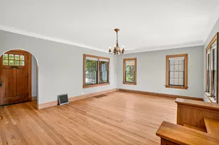 519 72nd St, Kenosha, WI 53143 - Photo 6