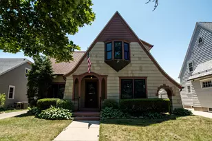 519 72nd St, Kenosha, WI 53143 - Photo 2
