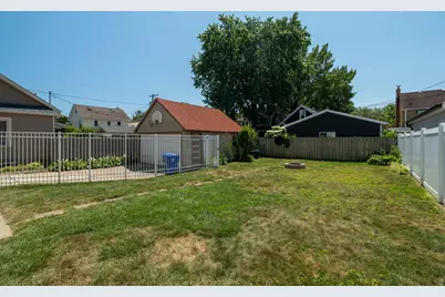 519  72nd St, Kenosha, WI 53143 - Photo 32