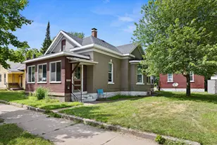 929 Redfield St, La Crosse, WI 54601 - Photo 1