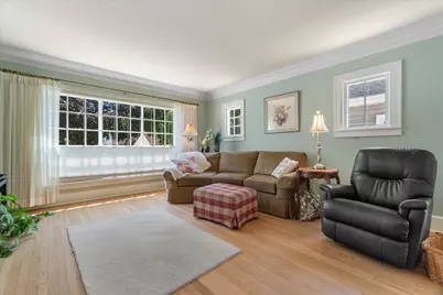 3018  Elm Ln, Racine, WI 53405 - Photo 10