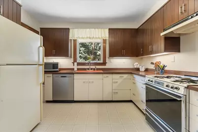 3018  Elm Ln, Racine, WI 53405 - Photo 26