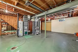 2745 E Bolivar Ave, Saint Francis, WI 53235 - Photo 30