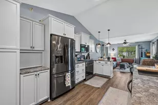 205 Tower Dr, Sheboygan Falls, WI 53085 - Photo 8