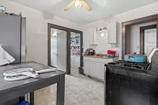 3613 N 21st St, Milwaukee, WI 53206 - Photo 8