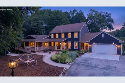 8406  Whitewood Dr, Farmington, WI 53040 - Photo 2