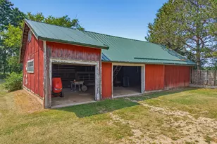 W340N8177 Townline Rd, Lac La Belle, WI 53066 - Photo 22