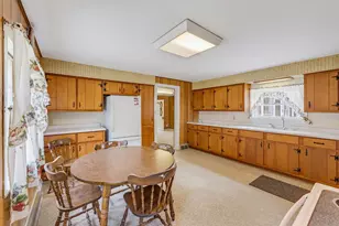 W340N8177 Townline Rd, Lac La Belle, WI 53066 - Photo 4