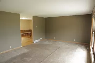 6856 Hamlet Ave, Sparta, WI 54656 - Photo 12