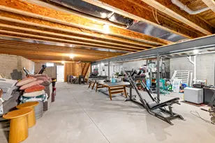 W218N9691 Happy Hollow Ln, Germantown, WI 53022 - Photo 42