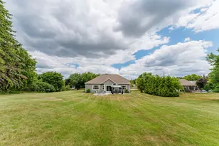 W218N9691 Happy Hollow Ln, Germantown, WI 53022 - Photo 50