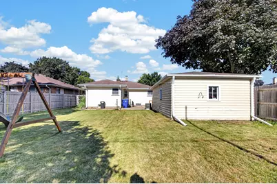 7815  42nd Ave, Kenosha, WI 53142 - Photo 4