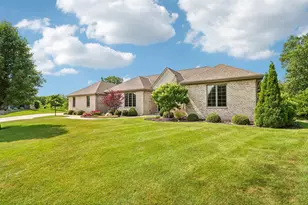 6735 Blue River Way, Racine, WI 53402 - Photo 2