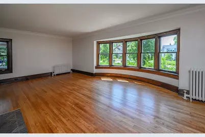 8000  Warren Ave, Wauwatosa, WI 53213 - Photo 6