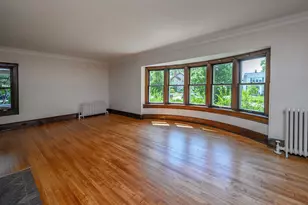 8000 Warren Ave, Wauwatosa, WI 53213 - Photo 6