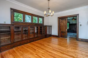 8000 Warren Ave, Wauwatosa, WI 53213 - Photo 12