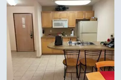 123  Center St #201, Lake Geneva, WI 53147 - Photo 6
