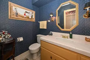 15260 Cascade Dr, Elm Grove, WI 53122 - Photo 12