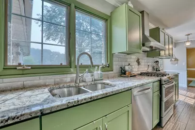 8246  Firwood Ln, Greendale, WI 53129 - Photo 14