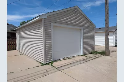 3130 S Clement Ave, Milwaukee, WI 53207 - Photo 6