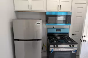 3130 S Clement Ave, Milwaukee, WI 53207 - Photo 10