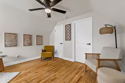 2815 S 91st St, West Allis, WI 53227 - Photo 14