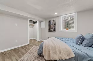 2815 S 91st St, West Allis, WI 53227 - Photo 26