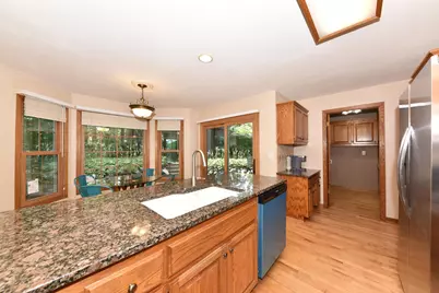 2902  Berkshire Dr, Waukesha, WI 53188 - Photo 10