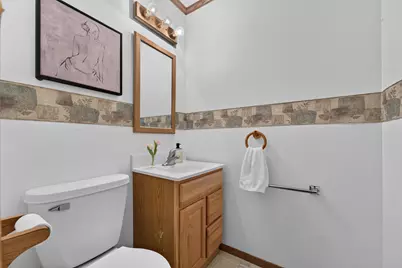 5380 N 107th St, Milwaukee, WI 53225 - Photo 12