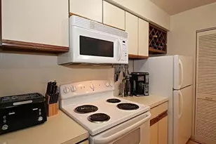 234 N Broadway, Milwaukee, WI 53202 - Photo 8