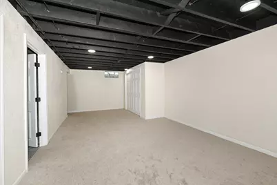 8034 W Grantosa Dr, Milwaukee, WI 53218 - Photo 26