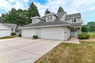 7436 W Tuckaway Creek Dr, Franklin, WI 53132 - Photo 26