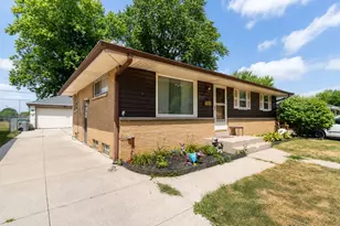 4147 S 52nd St, Milwaukee, WI 53220 - Photo 2