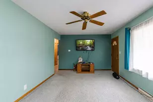 4147 S 52nd St, Milwaukee, WI 53220 - Photo 6