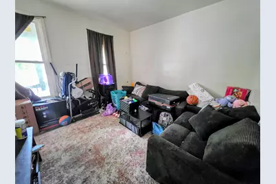2618 N 17th St, Milwaukee, WI 53206 - Photo 2