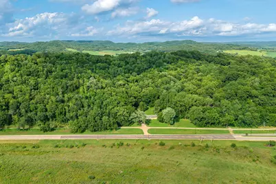 809  Holmen Dr, Holmen, WI 54636 - Photo 2