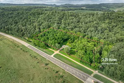 809  Holmen Dr, Holmen, WI 54636 - Photo 4