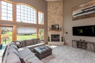 N16W29803 Brookstone Cir, Delafield, WI 53072 - Photo 6